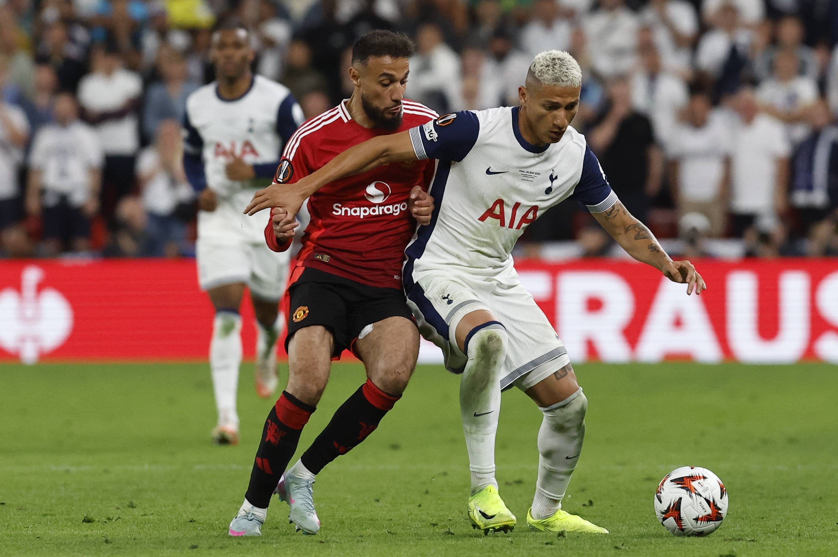 曼城血战塞维利亚-英雄联盟