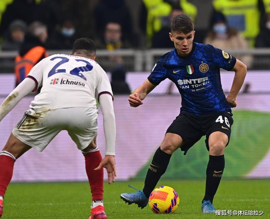 加时末段突围战来临；新疆广汇围绕意甲队长鼓劲；悬念犹存；轮换策略成焦点-英雄联盟